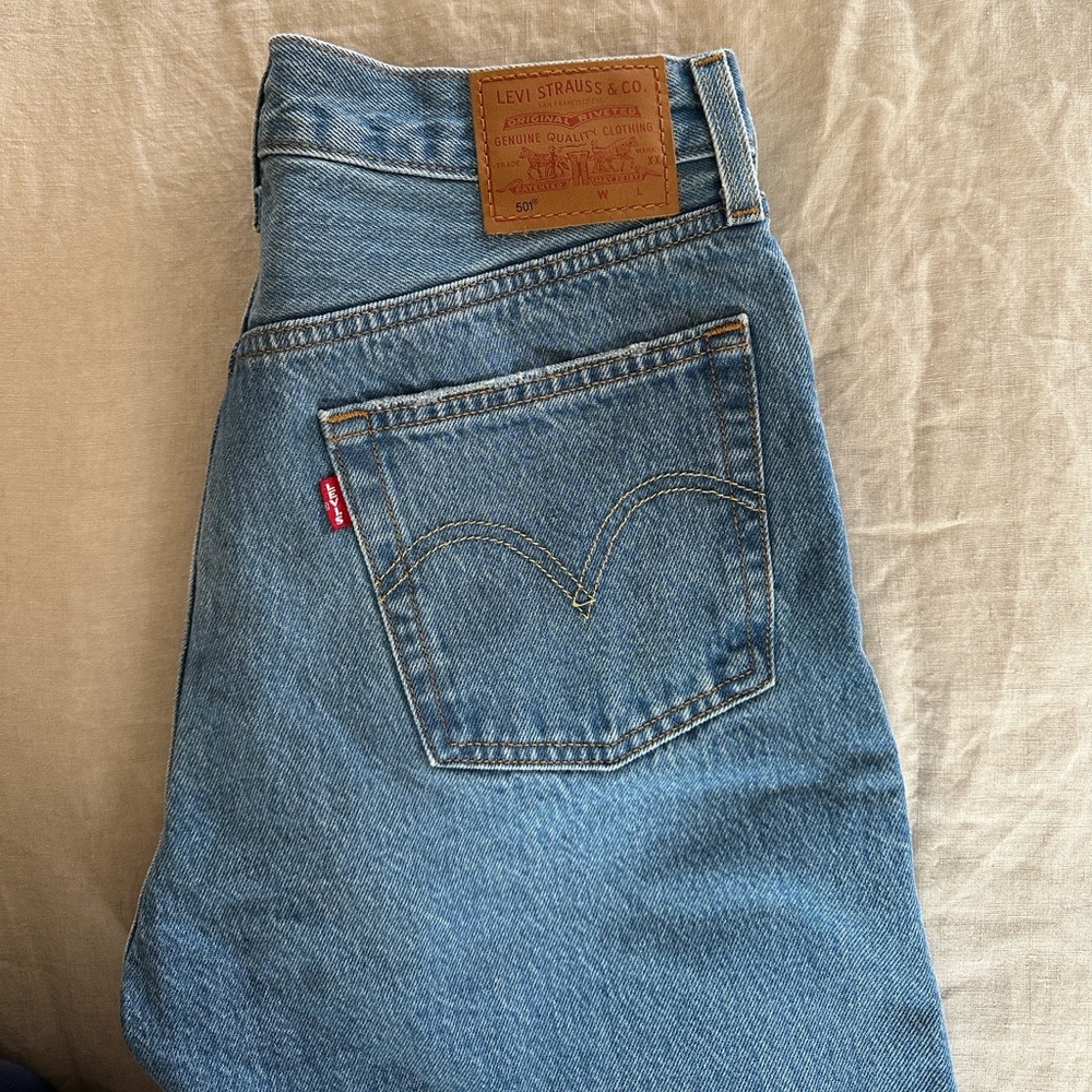 Levi's Blue Straight Leg Women's Jeans